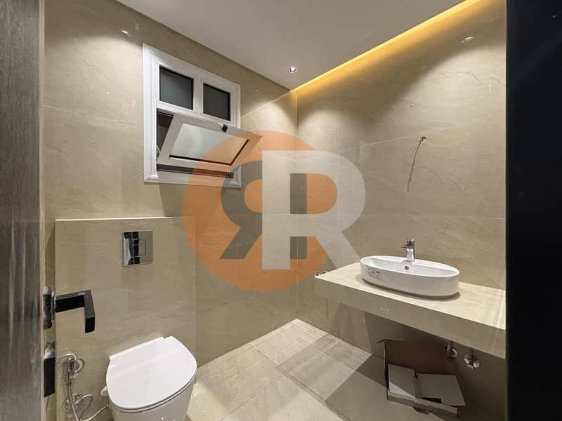 11 WhatsApp Image 2025-12-16 at 3.07. 11 PM (1). jpeg