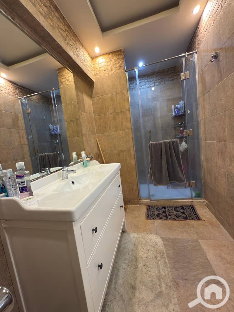 9 097b3ebc-8920-49b5-ac8e-b23bf074f67c. jpeg