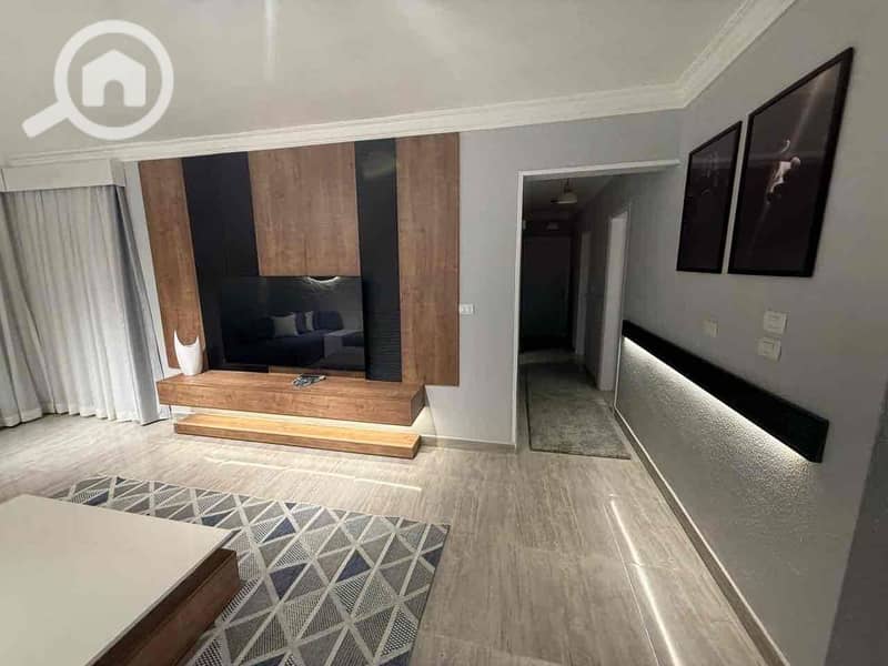 11 41dd25cf-e7fc-4e64-af2d-0d83d2e1d833. jpg