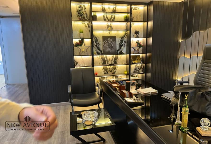 21 f81f53f0-ce49-4dde-aa6b-302601eacee6. jpg