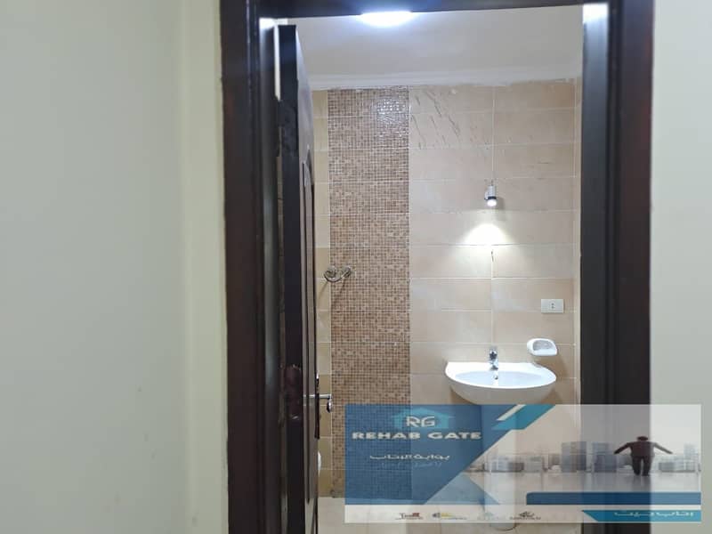 4 6407a8be-fe9e-4e04-af4f-66eaebc10a3b. jpg