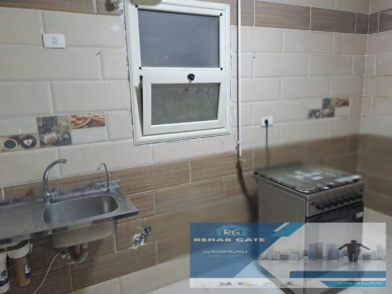 10 e8865d99-f82d-4314-ba62-9159b2cf5eca. jpg