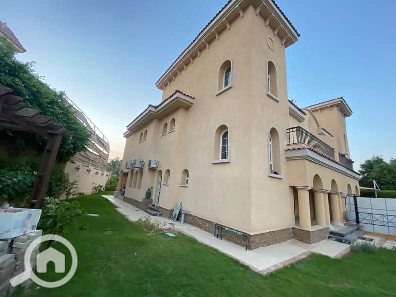 4 11d94a92-3f25-42ad-ba98-4346221460cb. jpeg