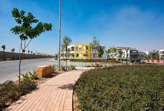 8 364718-08b9do (2). jpg