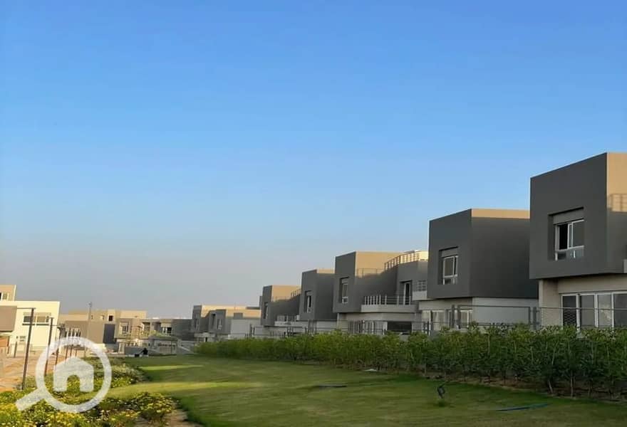 4 WhatsApp Image 2025-12-16 at 3.36. 48 PM. jpeg