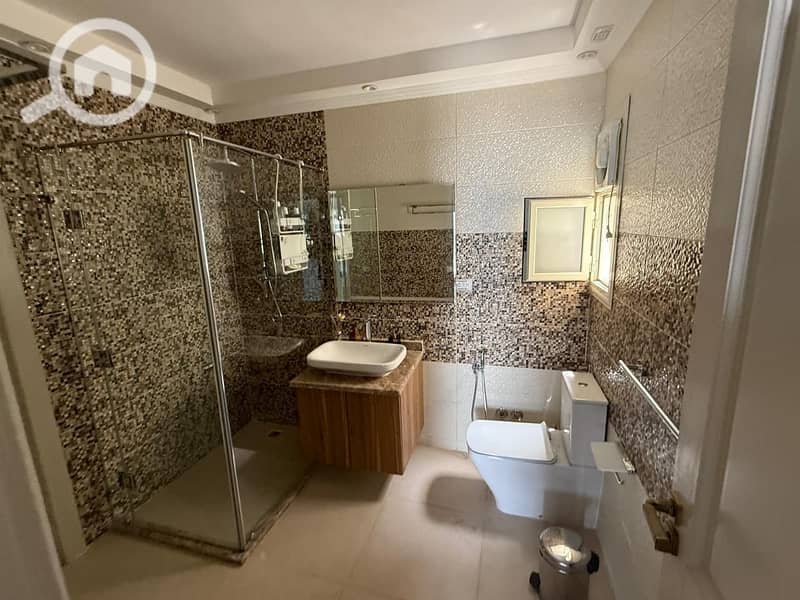 5 WhatsApp Image 2025-12-08 at 12.38. 32 PM (3). jpeg