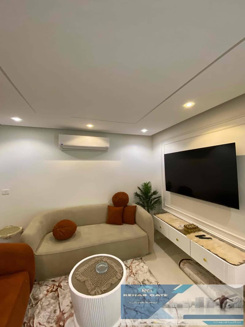 12 5F969BC0-AA2A-4292-B5E2-0CAA0BD544A9. jpg