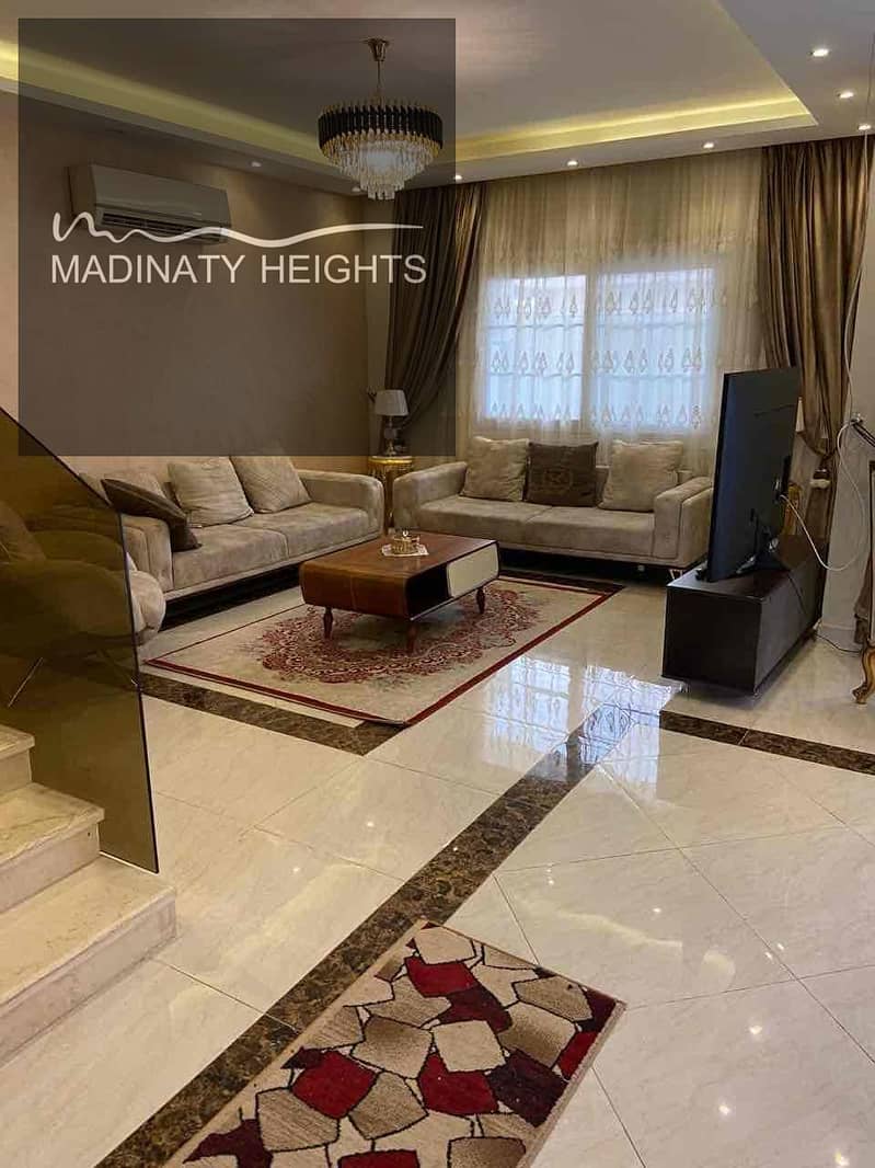 4 7779239b-7a5a-4ea6-bd6d-ba4960792aaf. jpg