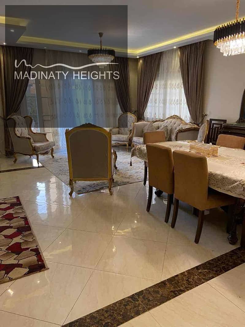 8 b3b24c7d-3913-440e-a79d-c33cb56e99d7. jpg