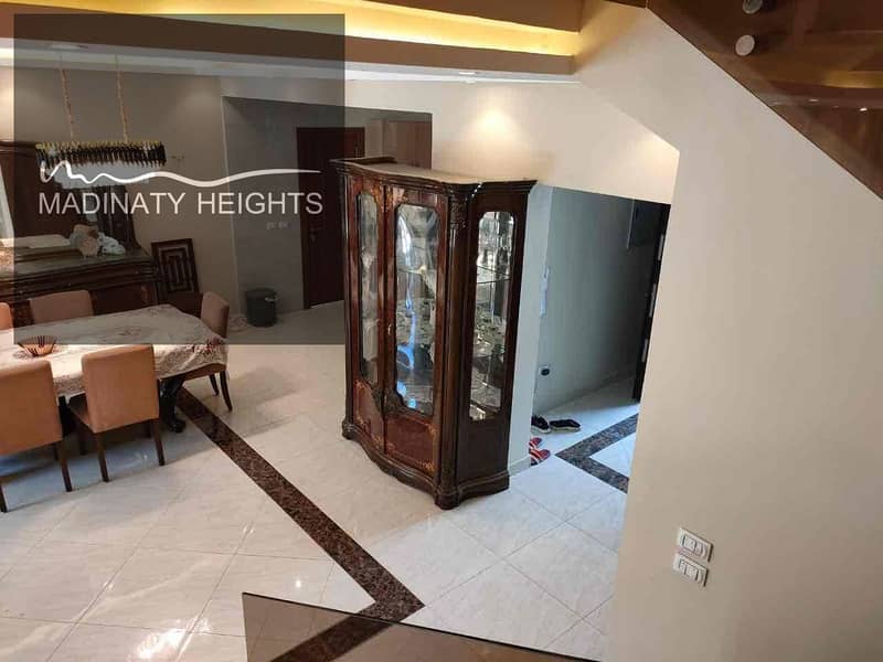 17 03eac6e5-8c9a-4f1e-bf8b-d29beb16347b. jpg