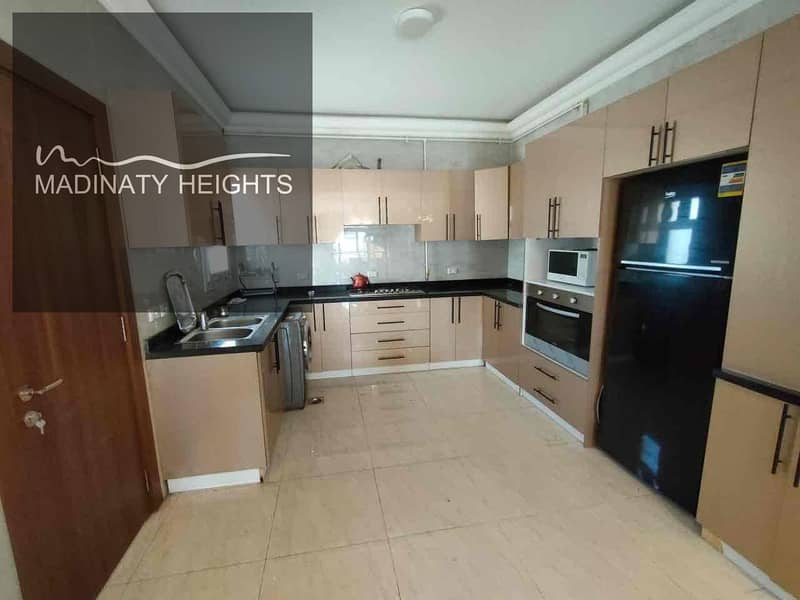 18 fcf57178-8bd2-4f56-b6f0-a81c5cf55095. jpg