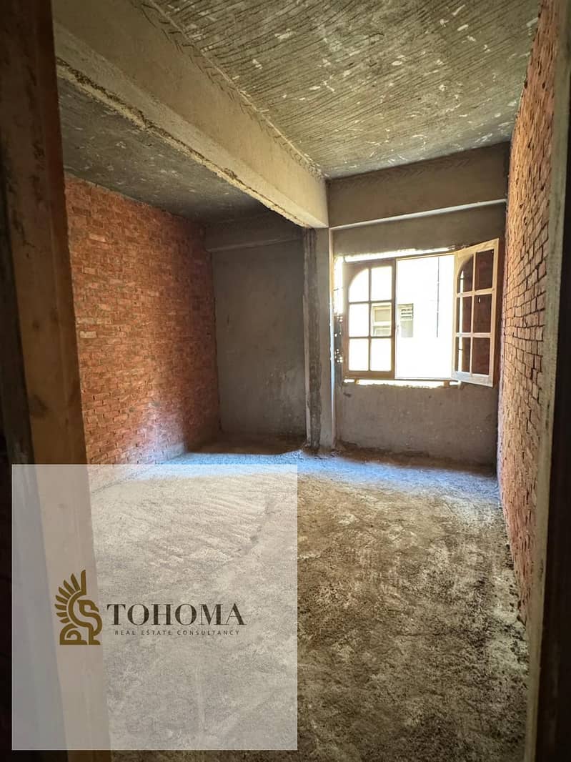 3 802283fa-25e8-4db1-b2af-cda4c17a2cb9. jpg