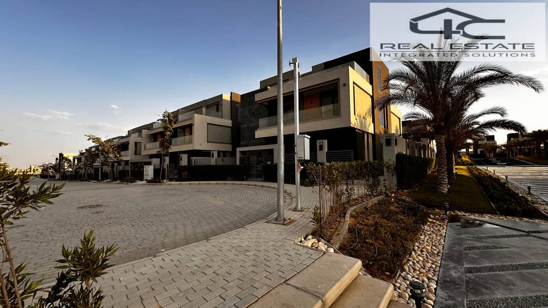 9 WhatsApp Image 2025-10-09 at 00.53. 44_1c6963c9. jpg