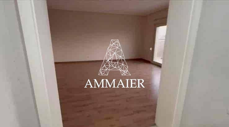 12 b896ab99-4716-4446-869a-bb9dd8b4431b. jpg