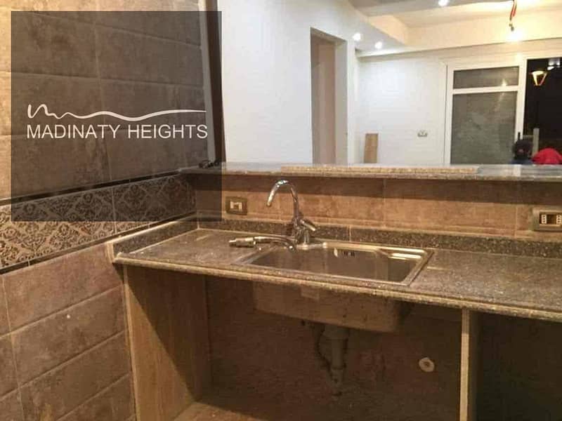 5 c0b88681-c2c3-4d02-ae05-1ceb95293dde. jpg