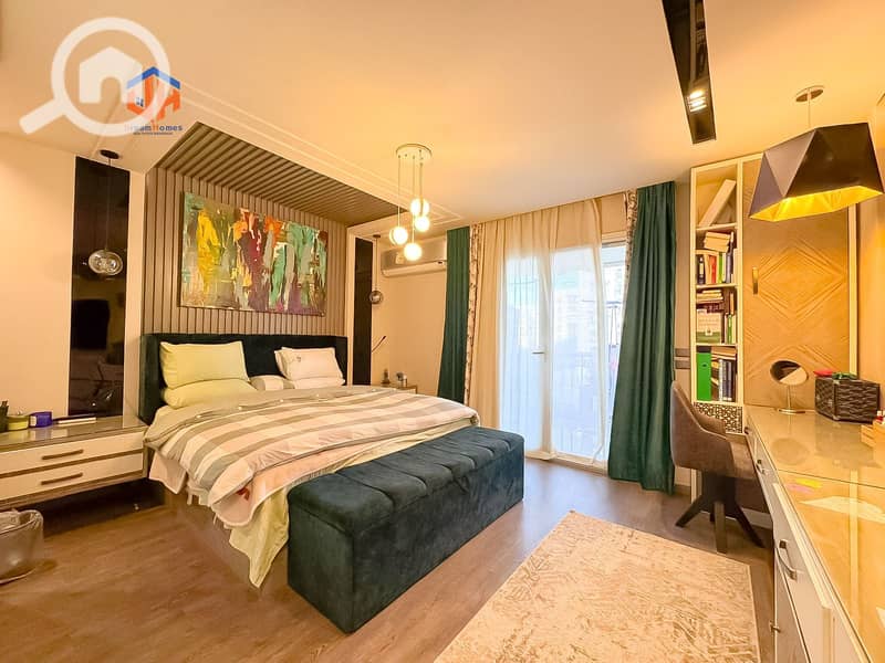 9 WhatsApp Image 2025-12-13 at 23.00. 28 (6). jpeg