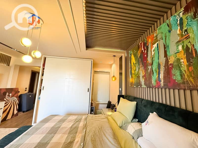 19 WhatsApp Image 2025-12-13 at 23.00. 27 (1). jpeg