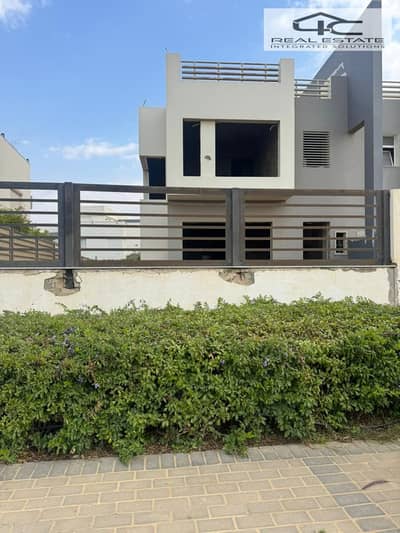 4 Bedroom Twin House for Sale in New Cairo, Cairo - WhatsApp Image 2025-12-15 at 2.04. 04 PM (4). jpeg