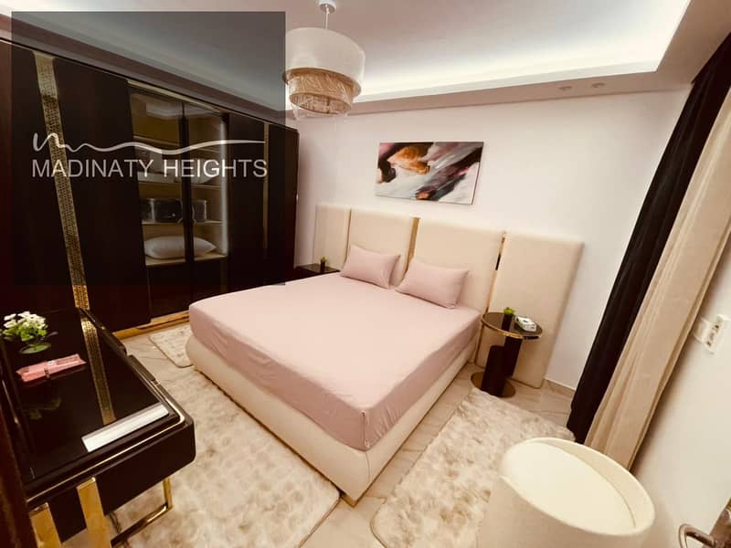 2 43a343c8-5368-4229-abcb-a368c00aca19. jpg