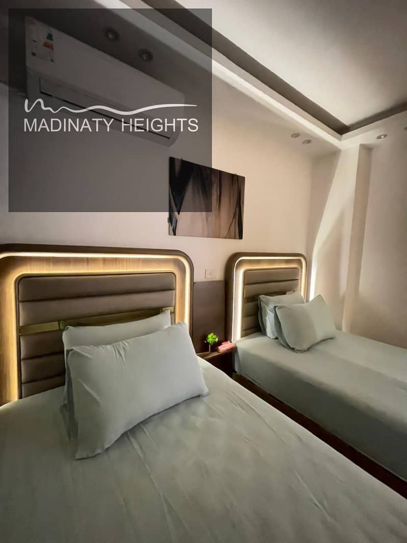 9 597af6df-329f-48a9-8d3a-35f69016820a. jpg