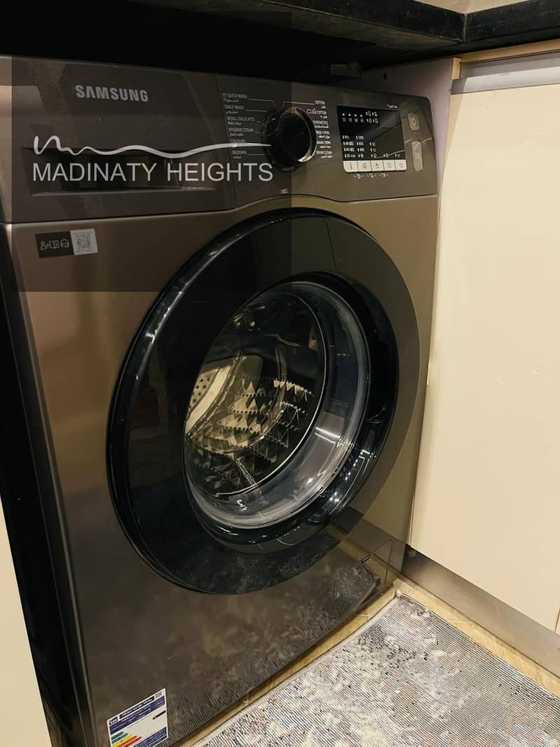 12 006a9d13-1165-44d6-aff8-ba291f1b671f. jpg