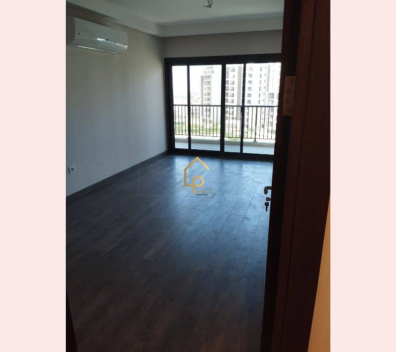 3 WhatsApp Image 2025-12-14 at 1.45. 47 PM (2). jpg