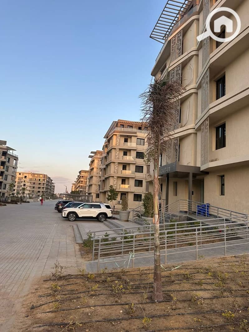 11 WhatsApp Image 2025-04-20 at 13.38. 23_57e91a88. jpg