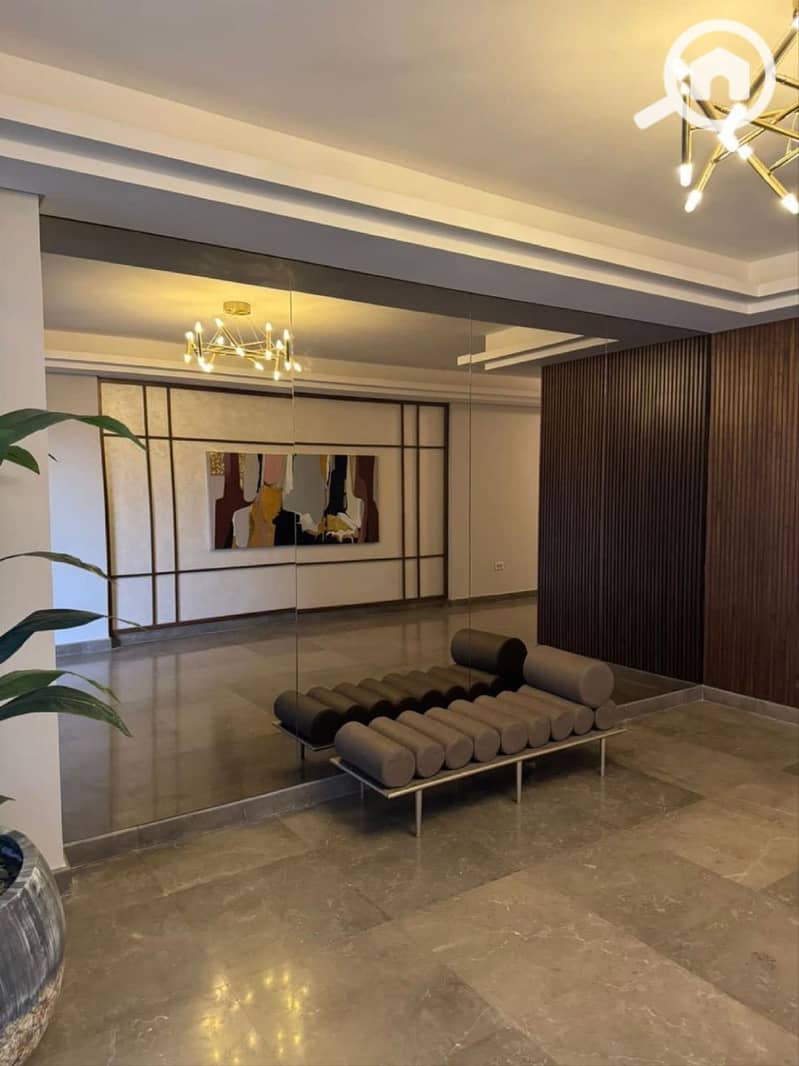 6 f8104248-1ade-42e4-a7a3-f54e84acbd64. jpeg