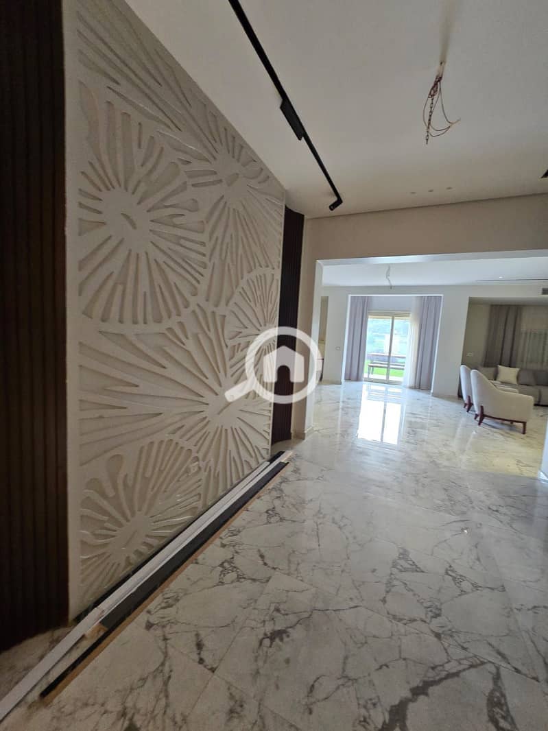 14 803951d6-0a76-4e53-8d29-fdece7b6d31a. jpeg