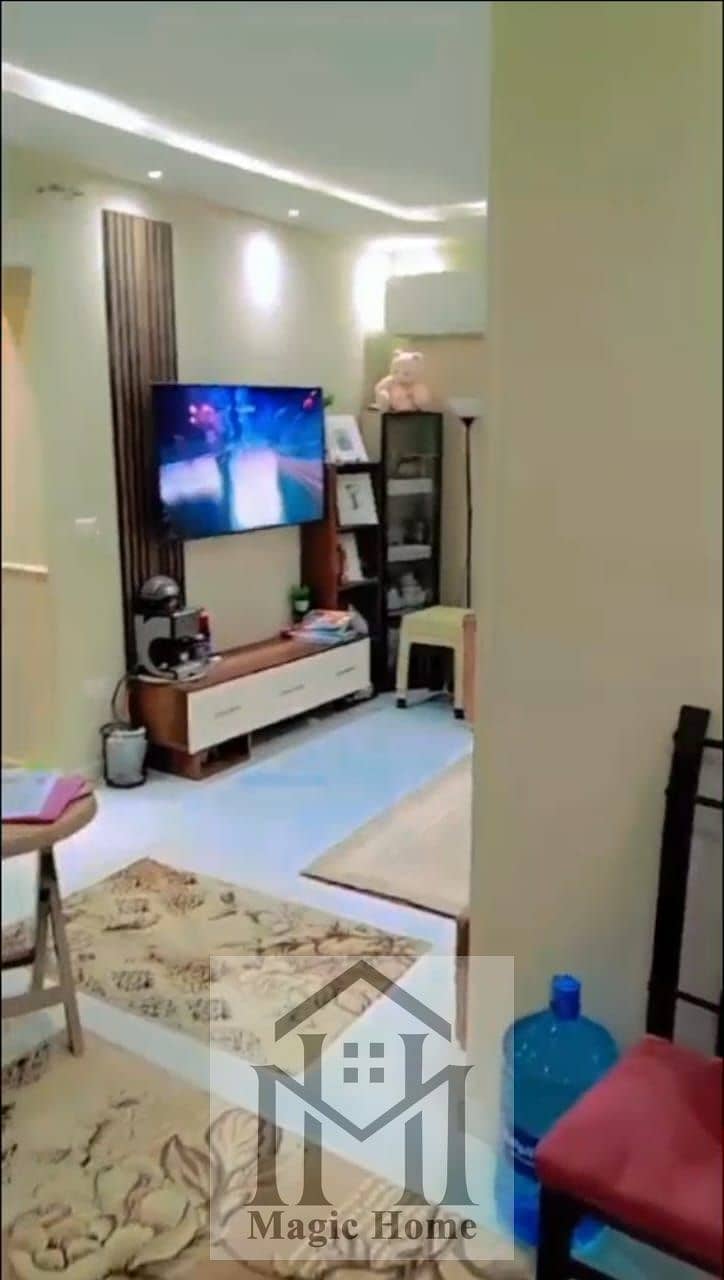 9 b1d2fee9-e5fe-4cdf-b743-f86032a2c49a. jpg