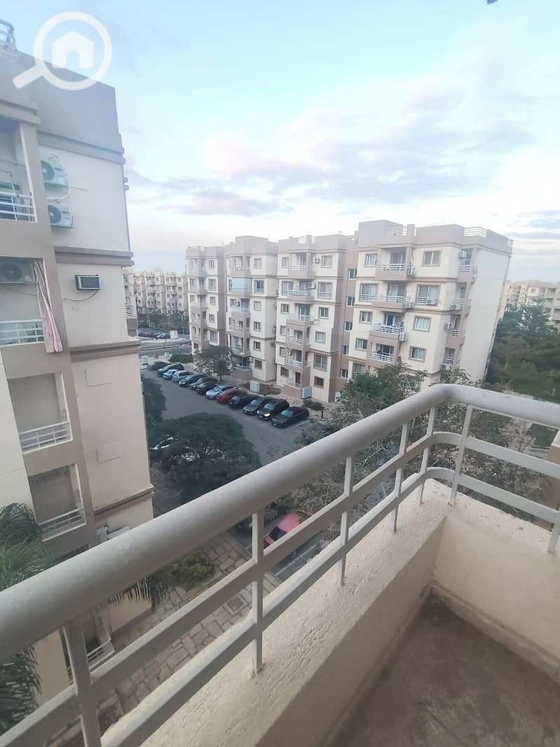 7 984b7bea-9a53-47bb-937c-dd289fd37097. jpg