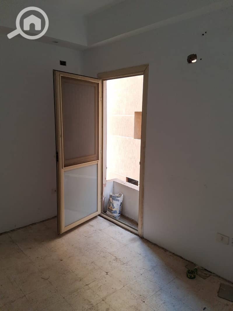 10 WhatsApp Image 2025-12-15 at 14.45. 12. jpeg