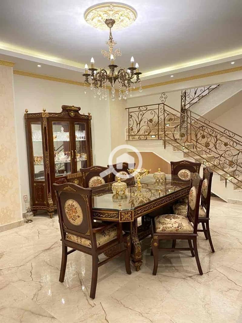 8 bd2984b5-ad05-4f9d-906e-ba9bf8b3be3f. jpg