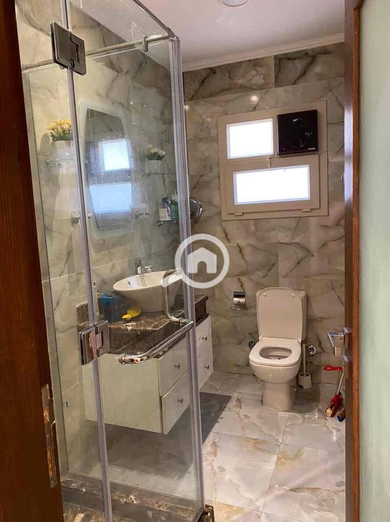 23 3a64c98c-d732-4017-89d5-fc5b2d20ddbe. jpg