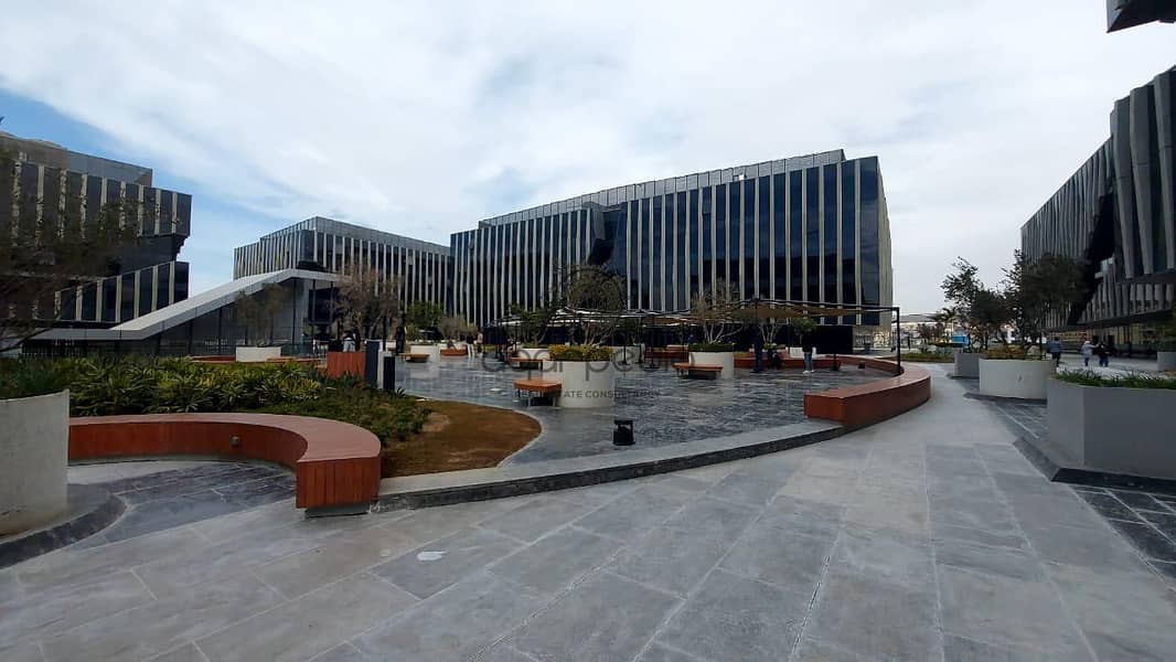 5 WhatsApp Image 2025-12-16 at 12.07. 32 PM (1). jpeg