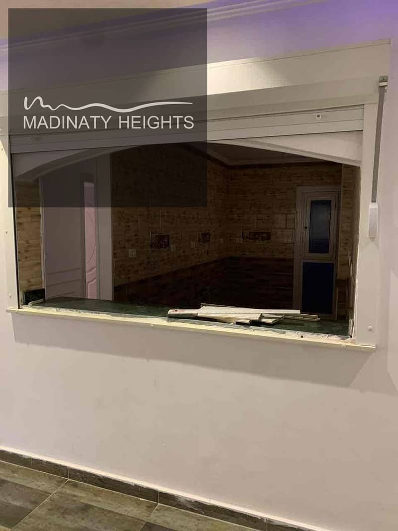 11 9d3b8296-9bd9-4eba-9a0a-e4850168a8f9. jpg