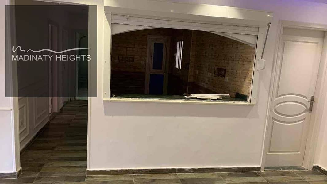 13 88143acf-d2b9-4ce5-bbed-0e42a86b3a65. jpg