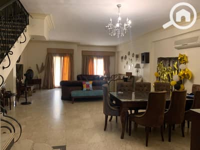 6 Bedroom Twin House for Sale in Sheikh Zayed, Giza - IMG-20251013-WA0145. jpg