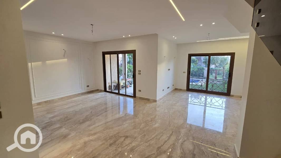 7 510438320_2241050766355367_1434787249314288835_n. jpg