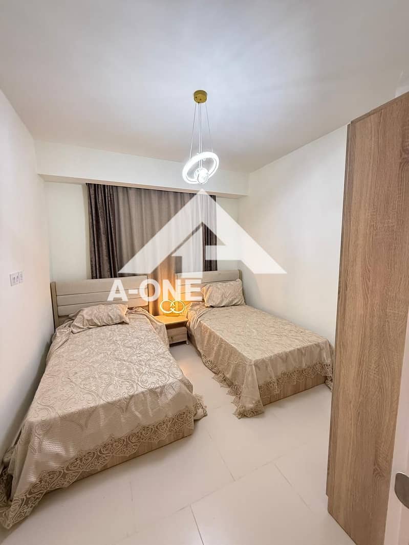 7 a6c1d889-cbd6-4305-9dd6-89e6f5c7806d. jpg