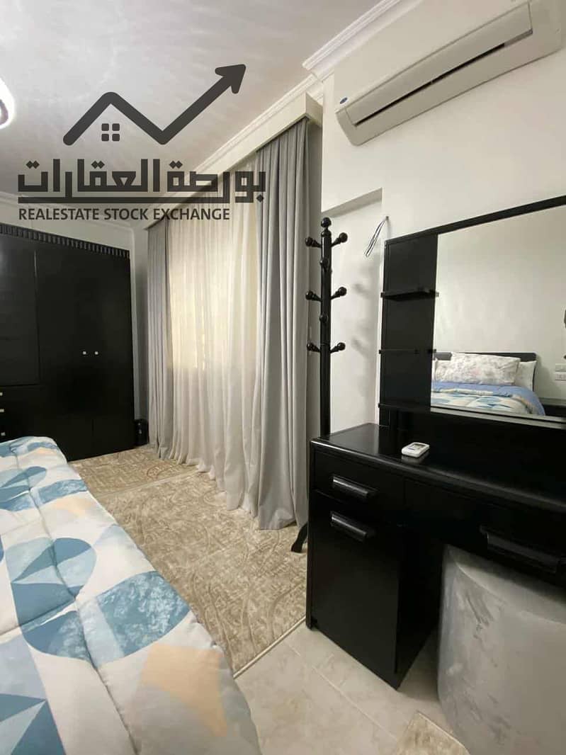 17 fc7ec579-d4be-447b-8602-1b12ec332c74. jpg