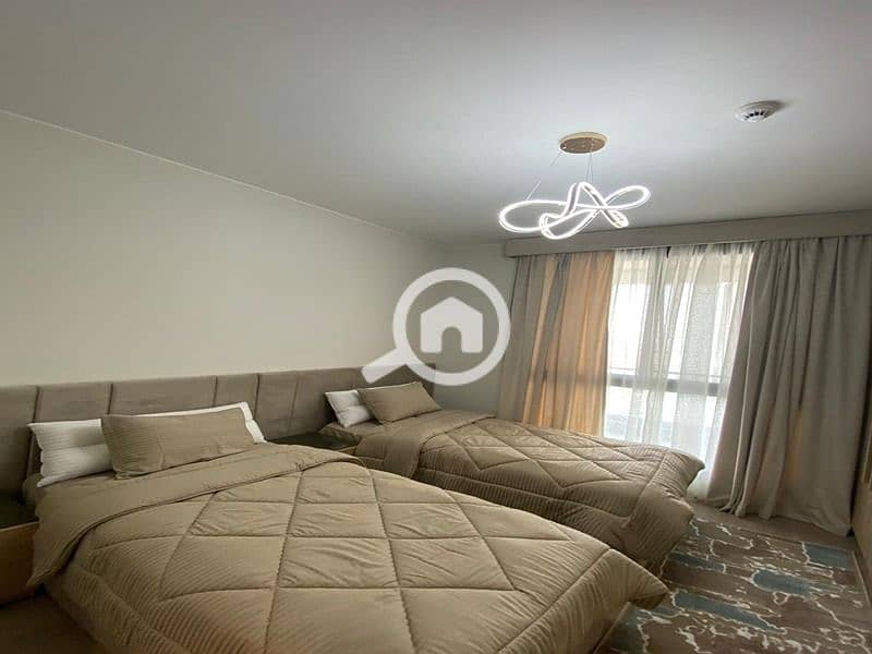 4 1e0197ae-fefb-44e4-86bb-45328629988f. jpg