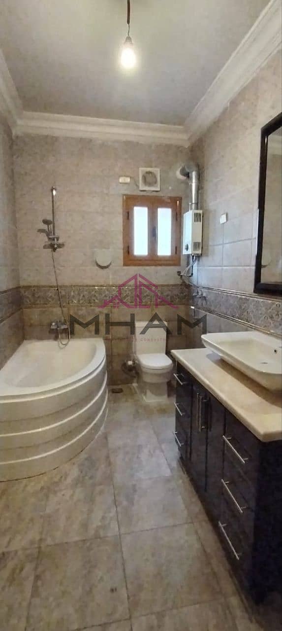 7 5909163985100016673. jpg