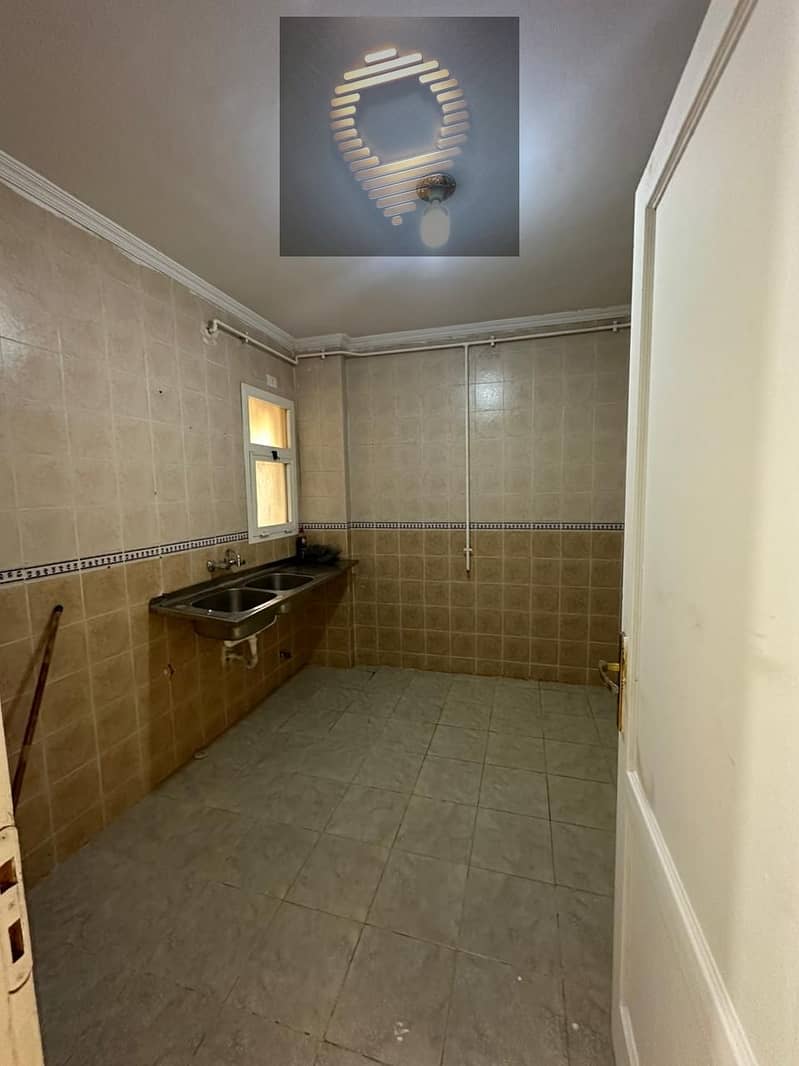 7 9cb7bda6-b01d-4dfe-916e-8bb466c2787e. jpg