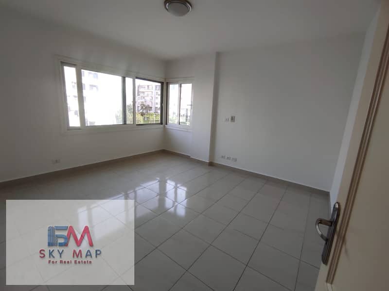 6 599949316_1236655178351002_8935348014299272955_n. jpg