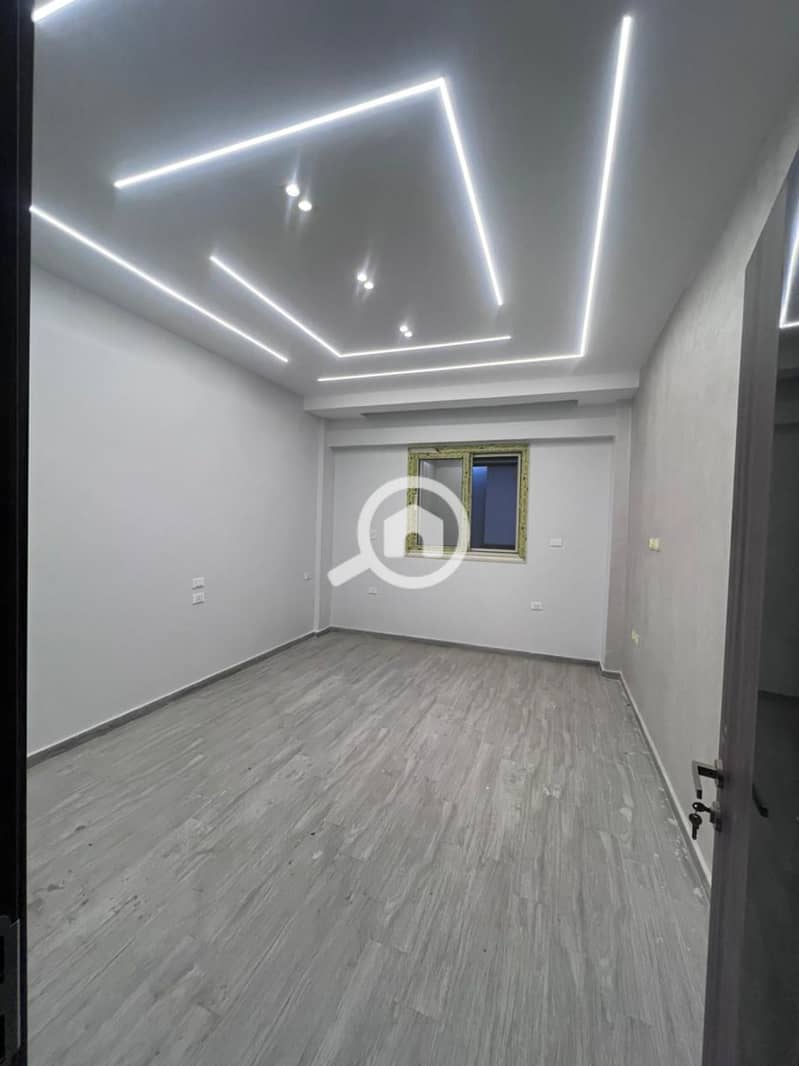 12 WhatsApp Image 2025-12-16 at 4.08. 54 PM (2). jpg