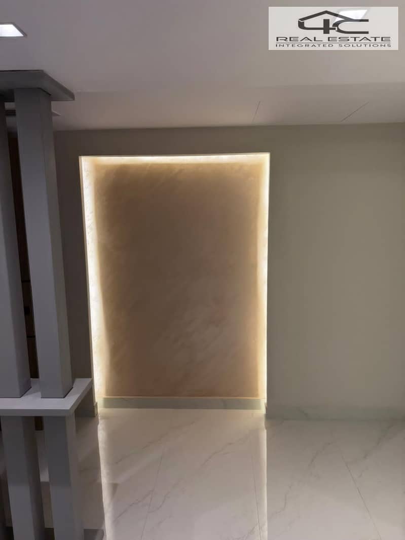 8 WhatsApp Image 2025-12-16 at 12.21. 14 (3). jpeg