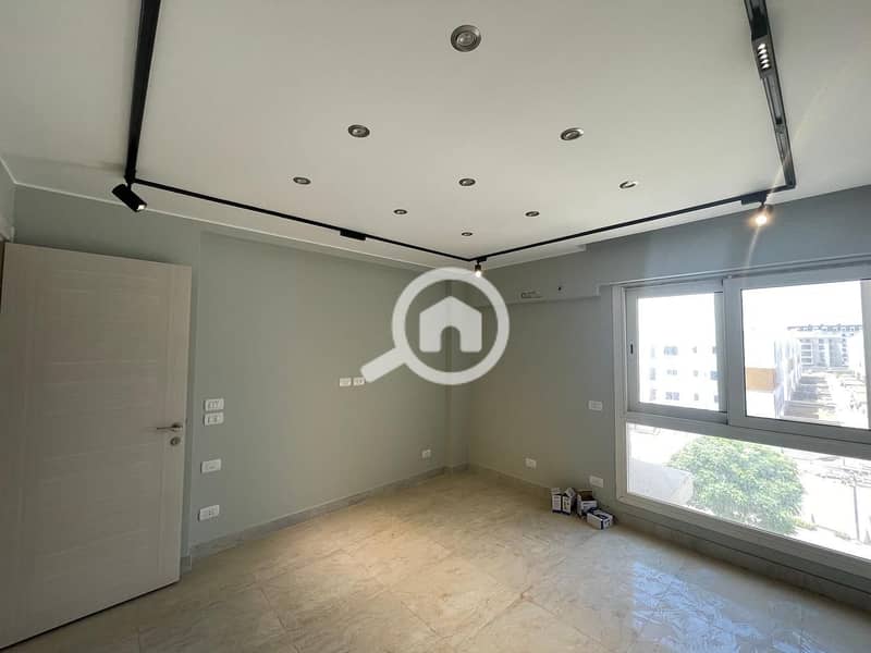 5 WhatsApp Image 2025-08-17 at 6.38. 15 AM (1). jpeg