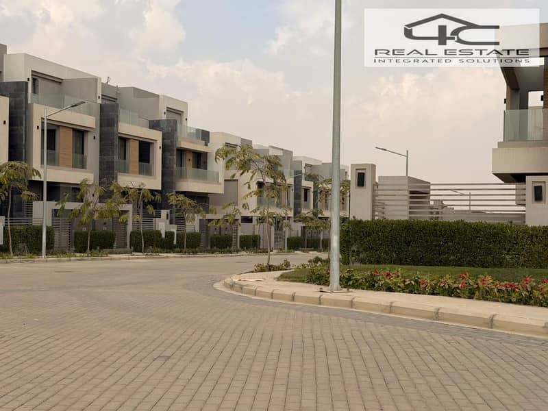 11 WhatsApp Image 2025-12-10 at 18.06. 47. jpeg