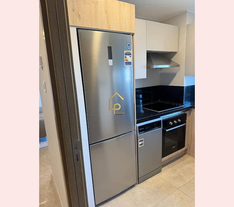 5 WhatsApp Image 2025-12-06 at 1.15. 55 PM (2). jpg